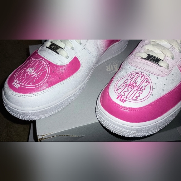 Nike Air Force One Kay Yow Custom - Picture 4 of 11